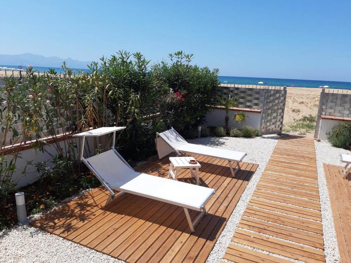 Doride Appartamento Sulla Spiaggia باليستراتي المظهر الخارجي الصورة