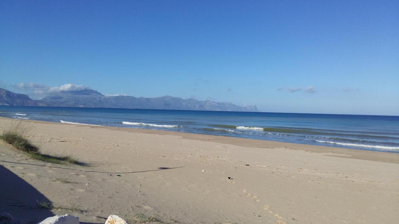 Doride Appartamento Sulla Spiaggia باليستراتي المظهر الخارجي الصورة